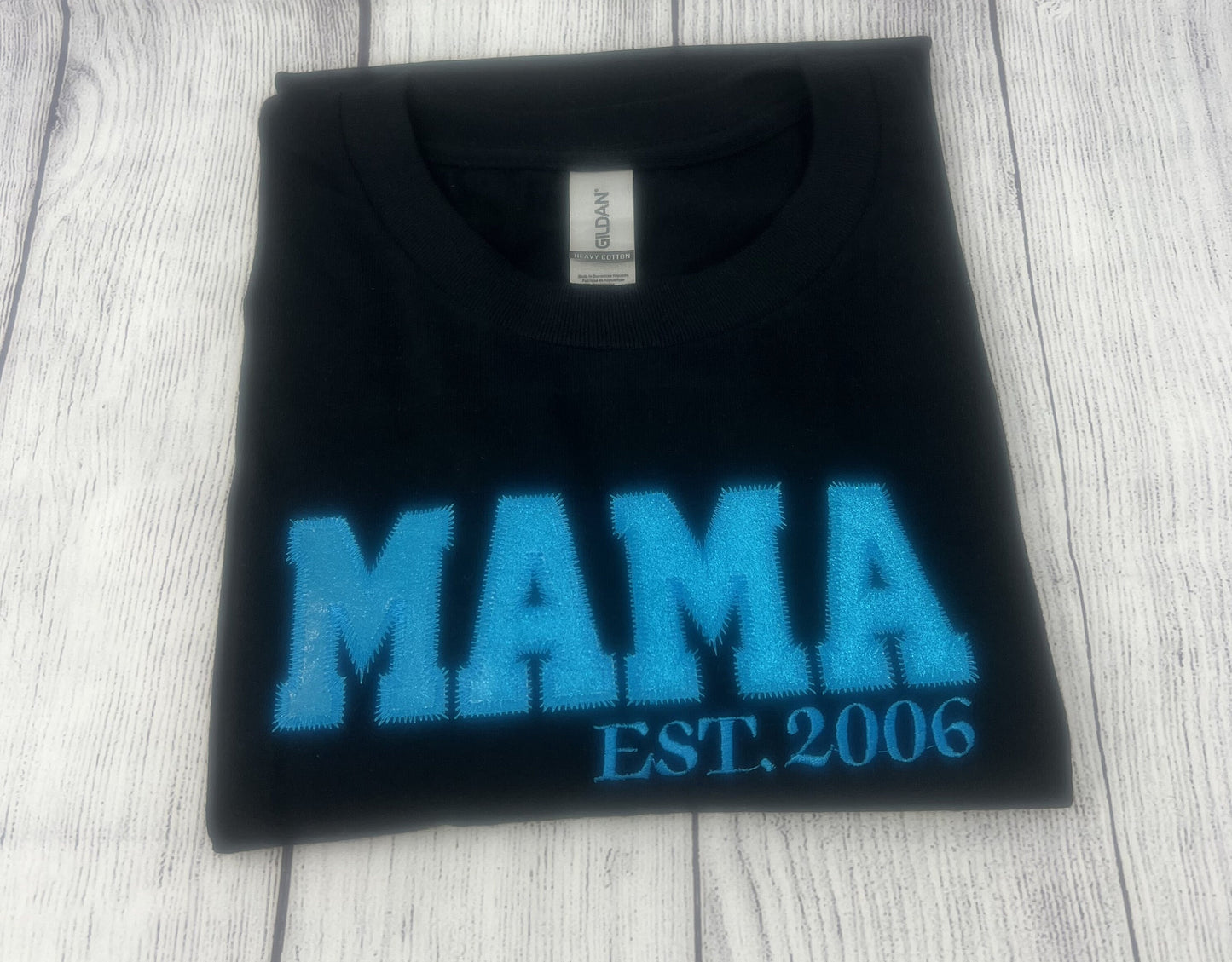 Mama, personalized t-shirt. Established year